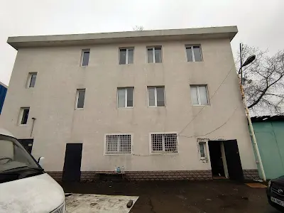 комерційна за адресою Зрошувальна вул., 4