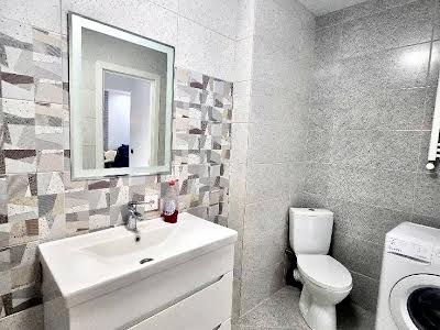 квартира по адресу Злуки просп., 5