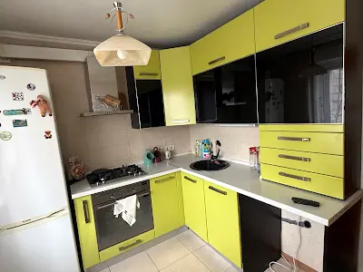 квартира по адресу Днепровская ул., 9