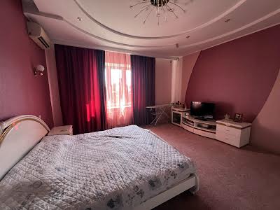 будинок за адресою Владислава Ревенка вул. (Скляра), 36