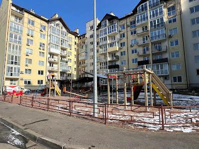 квартира за адресою Академіка Лебедєва вул., 1