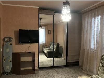 квартира по адресу Михаила Лушпы просп., 22
