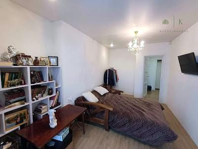 квартира за адресою Домобудівельна вул., 7
