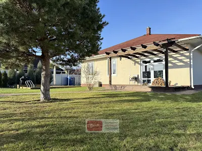 будинок за адресою Урожайна
