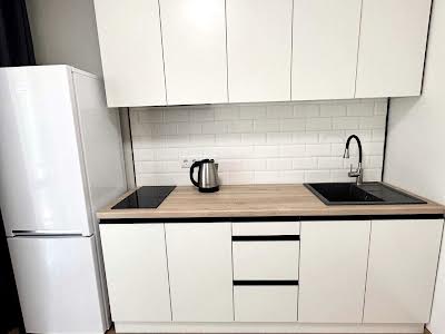 квартира за адресою Берковецька вул., 6