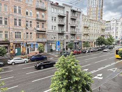 квартира за адресою Саксаганського вул., 22