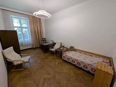 квартира по адресу Глубокая ул., 25