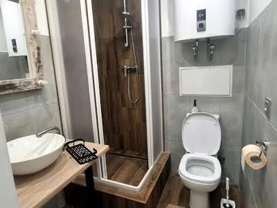 квартира за адресою Єврейська вул., 55