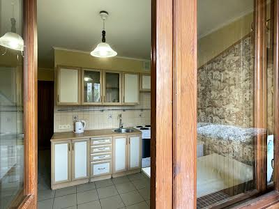 квартира по адресу Киев, Патриарха Мстислава Скрипника ул., 15