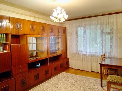 квартира по адресу Гонгадзе Георгия просп. (Советской Украины), 32-Е