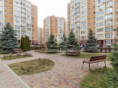 квартира за адресою Соборна вул., 126/17