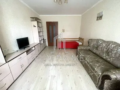 квартира за адресою Ващенка, 1