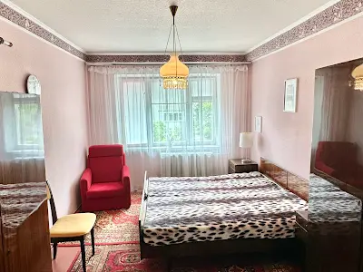 комната по адресу Владимира Ивасюка просп. (Героїв Сталінграду), 25-А