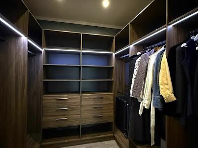 квартира за адресою Трускавецька вул., 8
