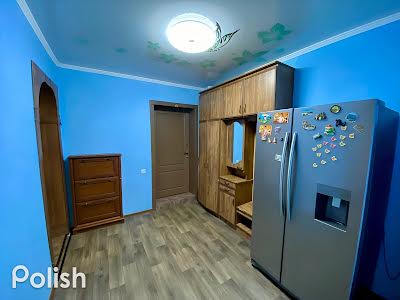 квартира за адресою Бажова вул., 8