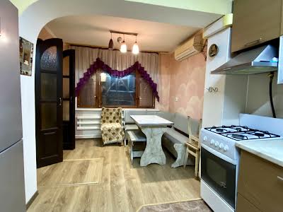 квартира по адресу Алишера Навои просп., 90