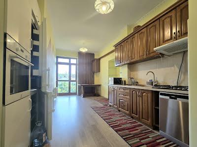 квартира за адресою Оскара Кольберга вул., 3а