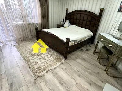 квартира за адресою Небесної Сотні вул. (Леніна), 124