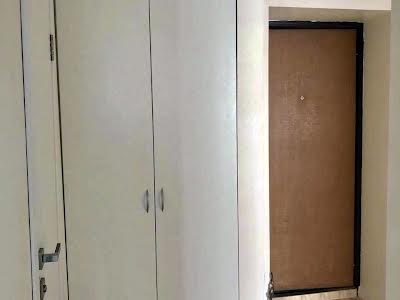квартира за адресою Прирічна вул., 27г