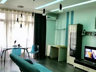 квартира за адресою Замковецька вул., 102-А