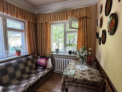 будинок за адресою Героїв Ворзеля