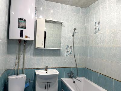 квартира за адресою Святошинська вул., 27г