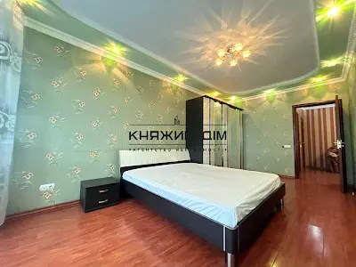 квартира за адресою Дніпровська набережна вул., 26-Б