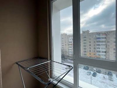 квартира за адресою Володимира Українця вул., 7