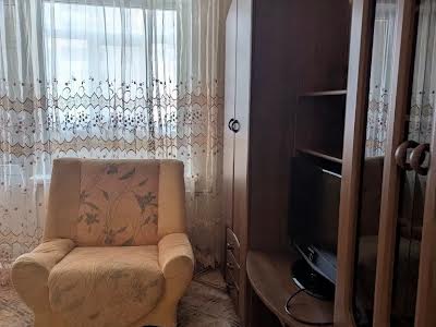 квартира за адресою Милославська вул., 19-А