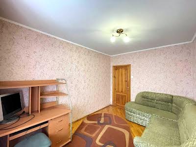 квартира за адресою Григоренка Петра просп., 7В