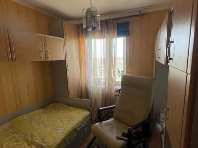 квартира по адресу Полтавская ул., 12