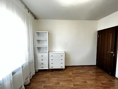 квартира за адресою Єлизавети Чавдар вул., 28