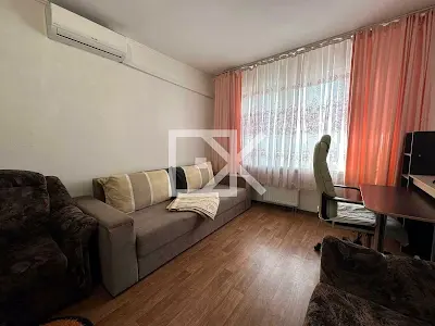 квартира за адресою Софії Русової вул., 7