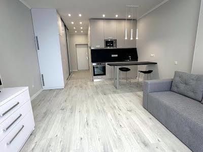 квартира за адресою Центральна вул., 21