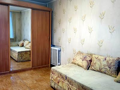 квартира за адресою Михайла Котельникова вул., 87