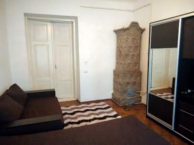 квартира за адресою Ярослава Мудрого вул., 12а