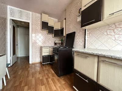 квартира за адресою Калинова вул., 51