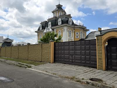 дом по адресу Киев, Шестая ул.