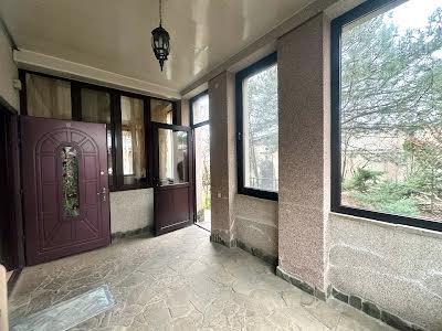будинок за адресою Капітана Кузнєцова вул.