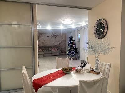 квартира за адресою Драгоманова вул., 17