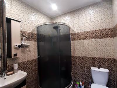 квартира за адресою Бориса Гмирі вул., 12-Б