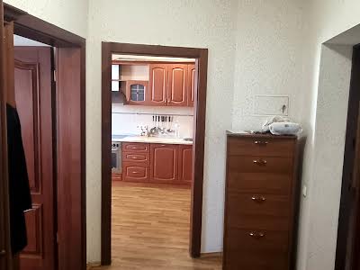 квартира за адресою Микільсько-Слобідська вул., 2-Б
