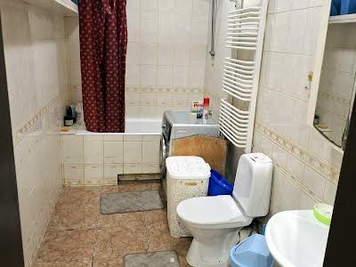 квартира за адресою Ніжинська вул., 13