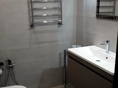 квартира по адресу Академика Амосова ул., 12
