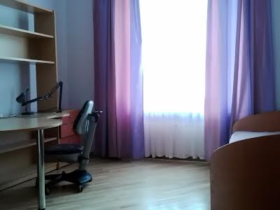 квартира за адресою Івана Мазепи вул. (Січневого Повстання), 3