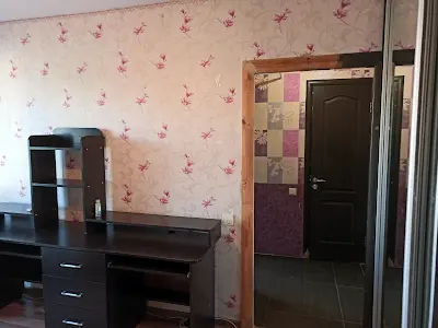 квартира за адресою Героїв полку 