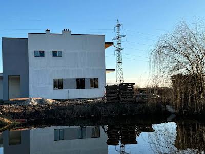 дом по адресу с. Пасеки-Зубрицкие, Окружна, 10