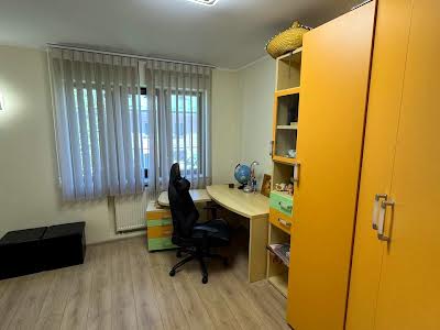 квартира за адресою Медової Печери вул. (), 19