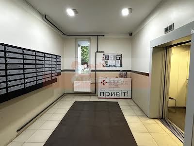 квартира за адресою Коломийський пров., 17/31а