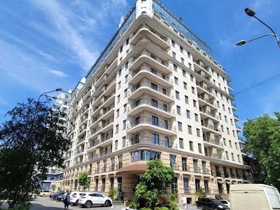 квартира по адресу Вице-адмирала Азарова ул. (Вице-адмирала Азарова), 8а